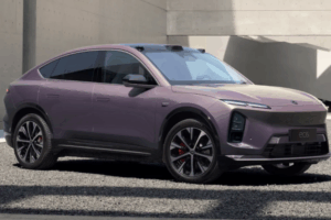 니오 EC6 고속 사고… 차량 후미 절단됐지만 탑승자 중상 피해 6 image 37 800x495 1 6