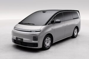 스타리아 대신 이거? 리프모터, 창립 10주년 기념식서 첫 MPV 'D99' 공개 11 imgi 11 screen5 2 11