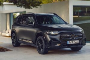 imgi 4 mercedes glb weltpremiere 2025 2 1400x933 1 25