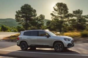 imgi 5 mercedes glb weltpremiere 2025 7 1400x933 1 18