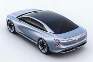 홍치, 플래그십 전기 세단 E702 시제품 완성… P2P 자율주행 성능 강조 7 imgi 81 weixin image 20251204033644 1040 10 1500x844 1 7