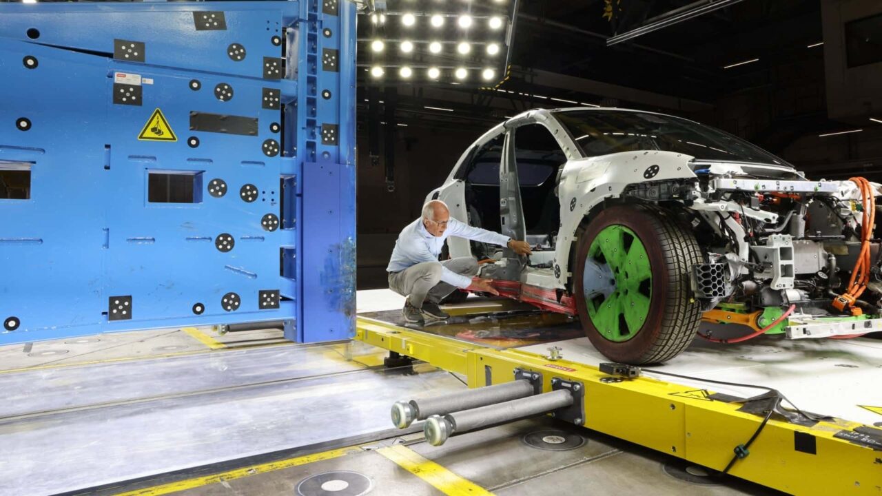 porsche taycan battery 4