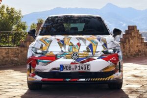 ‘2만5,000유로 전기차’의 실체… 폭스바겐 ID. 폴로 기술 사양 확정 11 vw id. polo 2026 mit tarnung 11