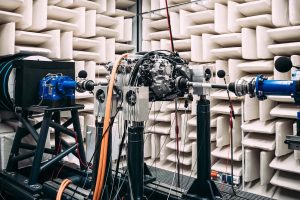 4모터·100kWh 배터리… BMW 전기 M3, 2027년 등장 예고 bmw m neue klasse 2026 erprobung 9 11