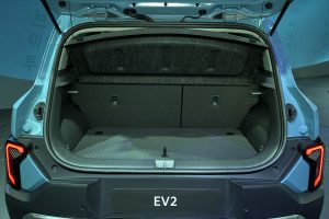 기아 EV2 브뤼셀 모터쇼서 세계 최초 공개, 유럽 B-SUV 시장 정면 돌파 28 기아 EV2 브뤼셀 모터쇼서 세계 최초 공개, 유럽 B-SUV 시장 정면 돌파 kia ev2 frost blue motorshow interior highres 008 28