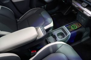 기아 EV2 브뤼셀 모터쇼서 세계 최초 공개, 유럽 B-SUV 시장 정면 돌파 32 기아 EV2 브뤼셀 모터쇼서 세계 최초 공개, 유럽 B-SUV 시장 정면 돌파 kia ev2 gtline ivory silver matt motorshow interior highres 005 32