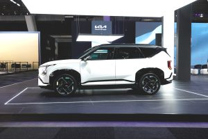 kia ev5 gt snow white pearl motorshow static hires 06 30