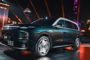 leapmotor d19 2 1 800x450 1 5