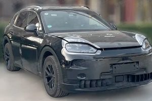 포르쉐 전동화 카이엔, 베이징서 첫 공개…최고출력 1,156마력 투입 newcarscoops 1 1 2