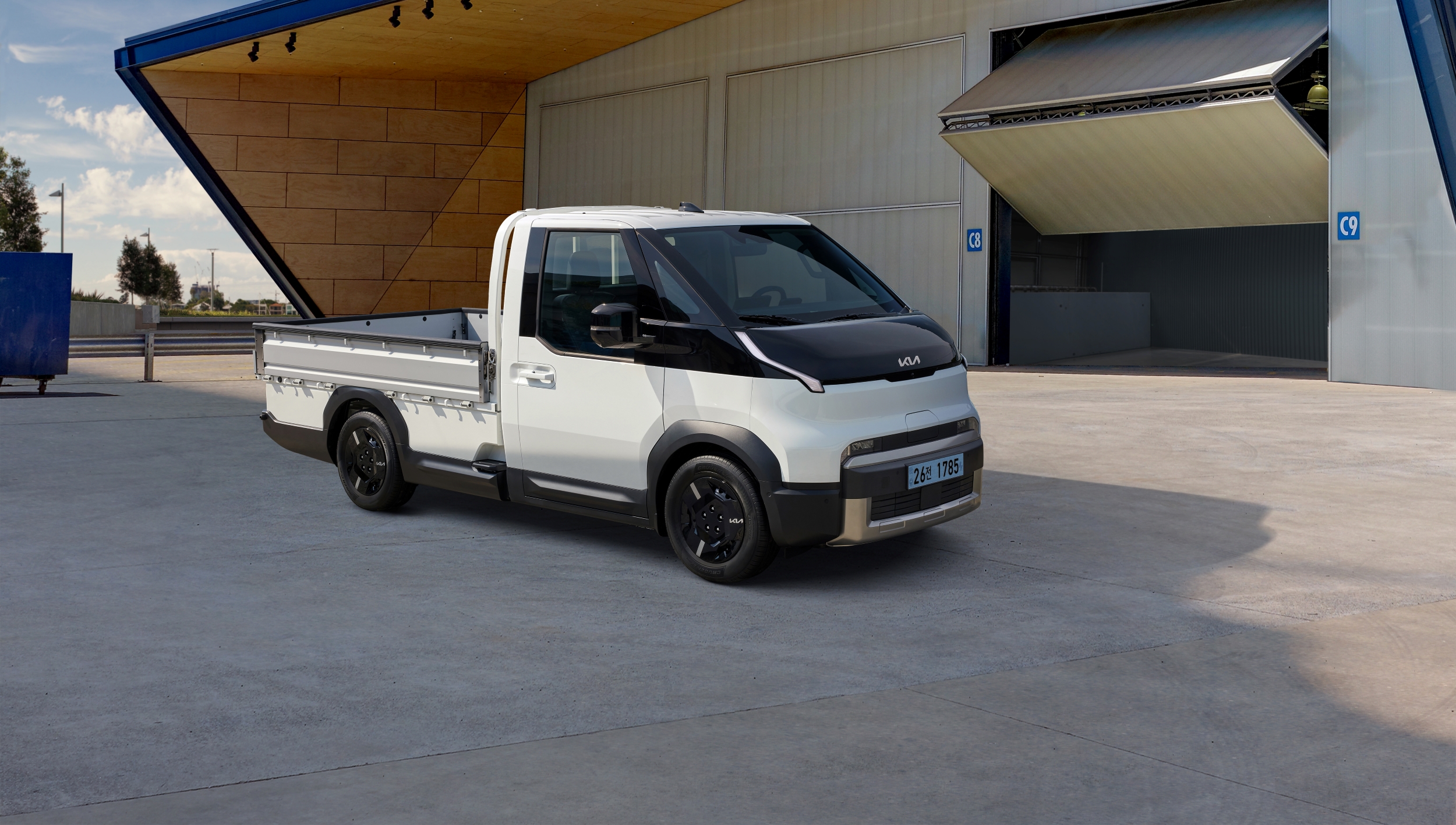 기아, 착한 PV5 3종 동시 출시... 휠체어·소상공인 모두 만족 사진 3 PV5 오픈베드 1