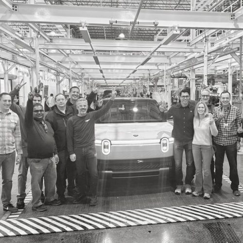 리비안, 물류 총괄에 벤츠 출신 임원 영입…R2 양산 앞두고 조직 정비 1768609199760 5