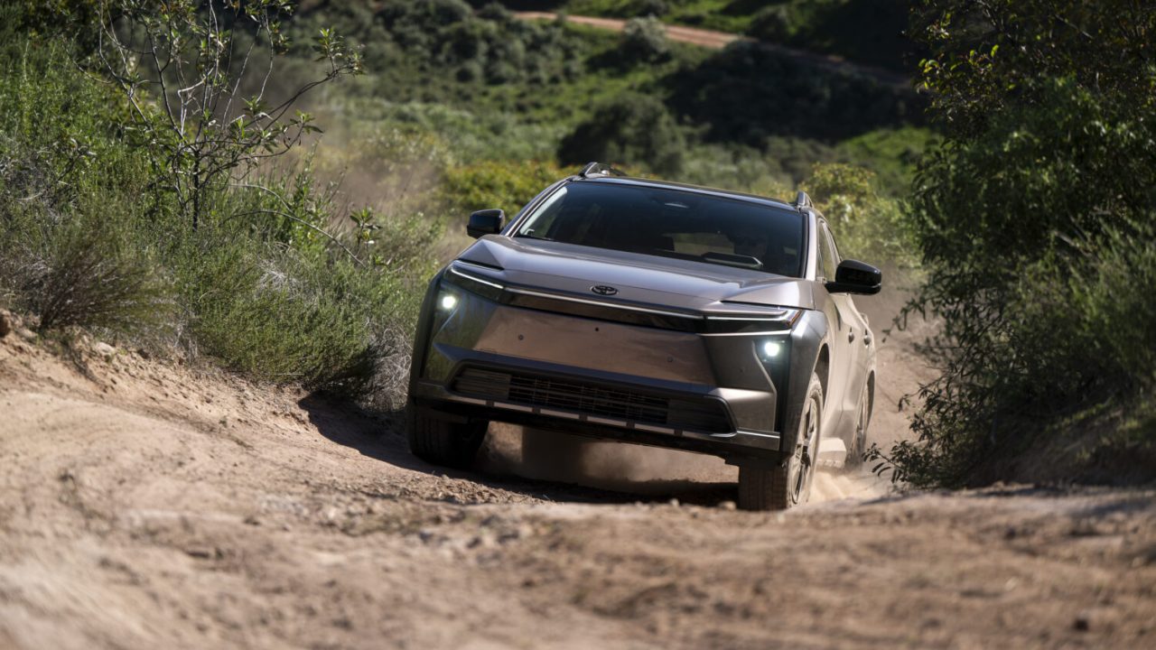 토요타, 전기 오프로더 'bZ 우드랜드' 3월 미국 출시 2026 Toyota bZ Woodland Premium Bronze 057 NR 1500x1000 1 1