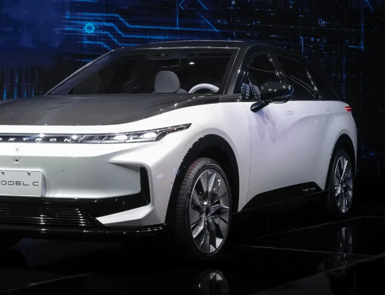 폭스콘, 정저우에 전기차 R&D센터 가동…"신차 개발 24개월로 단축" foxconn foxtron model c 2021 01 min 1400x700.png 9