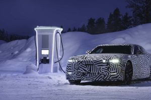 재규어, 북극권 혹한 테스트 돌입…2026년 전기 ‘럭셔리 GT’ 베일 벗는다 image 3 11