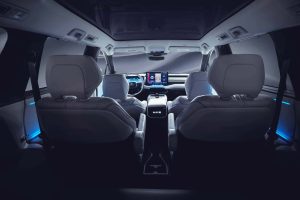 EV9·아이오닉9 잡겠다…토요타 3열 대형 전기 SUV 실내 공개 toyota three row electric suv teaser 2