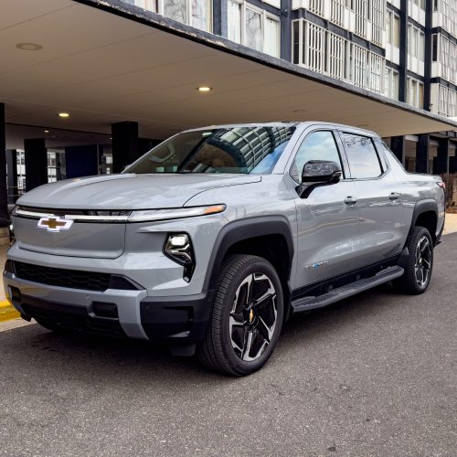 코스트코서 전기차 할인받는다…실버라도 EV·폴스타 3·4, 회원 전용 특가 제공 2025 Chevrolet Silverado EV LT 01 9