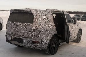 디스커버리 닮았다… 새로 출범하는 프리랜더의 첫 실차 유출 20260325＿205610 3