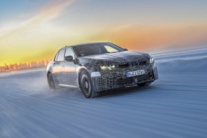충전 400kW·항속 800km 이상…BMW가 테슬라 모델3 겨냥해 꺼낸 카드 P90631114 highRes 14