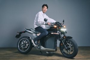 iF 디자인 금상 받은 혼다 첫 전기 바이크 WN7 11 iF 디자인 금상 받은 혼다 첫 전기 바이크 WN7 imgi 10 social 11