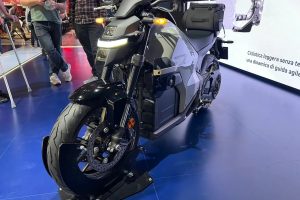 iF 디자인 금상 받은 혼다 첫 전기 바이크 WN7 2 iF 디자인 금상 받은 혼다 첫 전기 바이크 WN7 imgi 122 honda wn7 eicma motorcycle 3 2