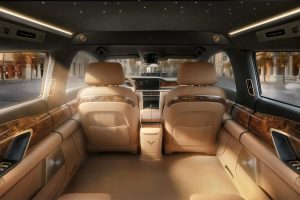 빈패스트, 초럭셔리 전기차 '락홍 800S·900S' 공개… BMW·벤츠 넘겠다 imgi 13 lac hong 900s interior starlit headliner 1400x933 1 11