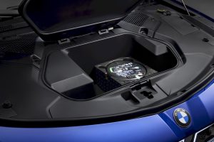 10분 충전에 400km… BMW 신형 i3 공개, 테슬라 정조준 imgi 148 2027 bmw i3 neue klasse shatters competition with 463 horsepower and up to 560 miles of range 4 42