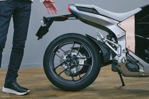 iF 디자인 금상 받은 혼다 첫 전기 바이크 WN7 7 iF 디자인 금상 받은 혼다 첫 전기 바이크 WN7 imgi 17 06 7