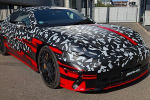 타이칸 겨냥한 AMG 첫 전기차… GT 4도어 실내 공개, 1000마력 예고 12 타이칸 겨냥한 AMG 첫 전기차… GT 4도어 실내 공개, 1000마력 예고 imgi 33 AMG GT 4 Door prototype vybq6g 12