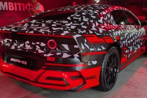 타이칸 겨냥한 AMG 첫 전기차… GT 4도어 실내 공개, 1000마력 예고 14 타이칸 겨냥한 AMG 첫 전기차… GT 4도어 실내 공개, 1000마력 예고 imgi 35 Mercedes AMG GT 4 Door prototype 02 ctertb 14