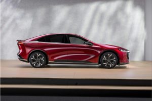 테슬라 모델3 잡겠다는 마쯔다 6e…뼈대는 중국산인데 감성은 일본산 imgi 39 Mazda 6e Electric Sedan 2026 02 1 189 10