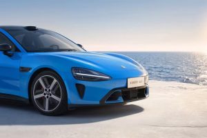 샤오미 SU7 페이스리프트, 19일 공개… 15분 충전에 670km 주행한다 3 샤오미 SU7 페이스리프트, 19일 공개… 15분 충전에 670km 주행한다 imgi 43 2026010702290742 3