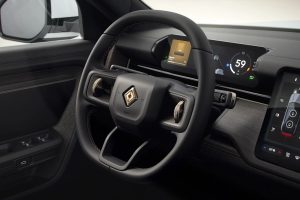 리비안 R2 글로벌 eSIM 첫 적용, 커넥티드 전략 선봉에 선다 3 리비안 R2 글로벌 eSIM 첫 적용, 커넥티드 전략 선봉에 선다 imgi 45 Rivian R2 Int 06 3