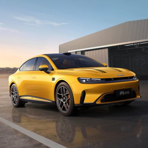 판매 21% 추락한 스마트, 닷지 차저 닮은 PHEV 리프트백 #6 공개 imgi 4 0 0 6