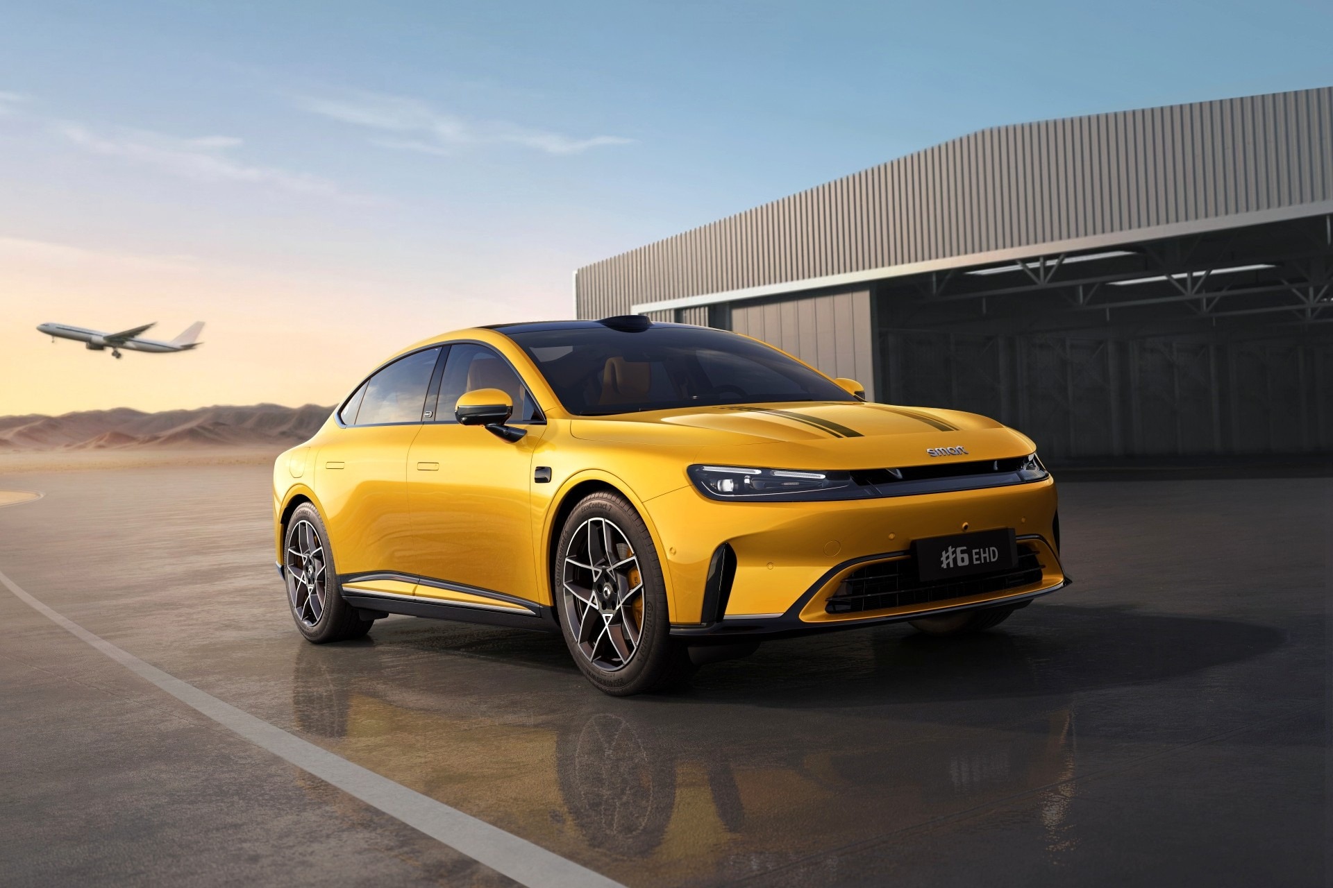 판매 21% 추락한 스마트, 닷지 차저 닮은 PHEV 리프트백 #6 공개 imgi 4 0 0 1