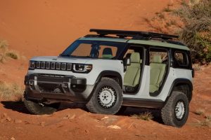 도어 뜯고 34인치 타이어 달았다…지프 레콘 EV '오버워치' 콘셉트 공개 imgi 9 2b7703b8 f552 4a62 9626 7510fe937127 2