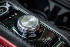 스텔란티스, ‘왜고니어 S’ 1만 대 넘게 리콜…리어 게이트 결함 7 스텔란티스, ‘왜고니어 S’ 1만 대 넘게 리콜…리어 게이트 결함 jeep wagoneer s launch edition first drive 5 7