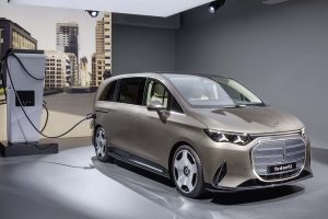 메르세데스-마이바흐, 전동화 초호화 미니밴 'VLS' 공식 예고 9 메르세데스-마이바흐, 전동화 초호화 미니밴 'VLS' 공식 예고 mercedes benz vle 300 9