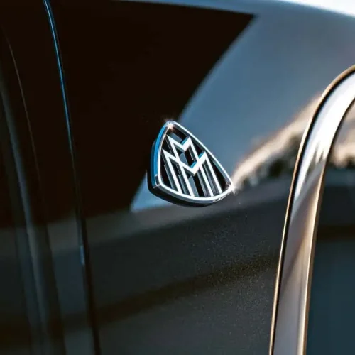 메르세데스-마이바흐, 전동화 초호화 미니밴 'VLS' 공식 예고 mercedes maybach vls teaser 8