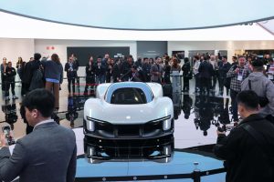 윙 하나 없이 다운포스 잡았다…샤오미, 전기 하이퍼카로 공기역학 상식을 깨다 xiaomi vision gt 1 3