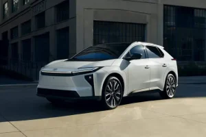 토요타 bZ, 미국 전기차 판도를 바꿨다…비테슬라 1위·프리우스까지 추월 2026 Toyota bZ EV 1 3