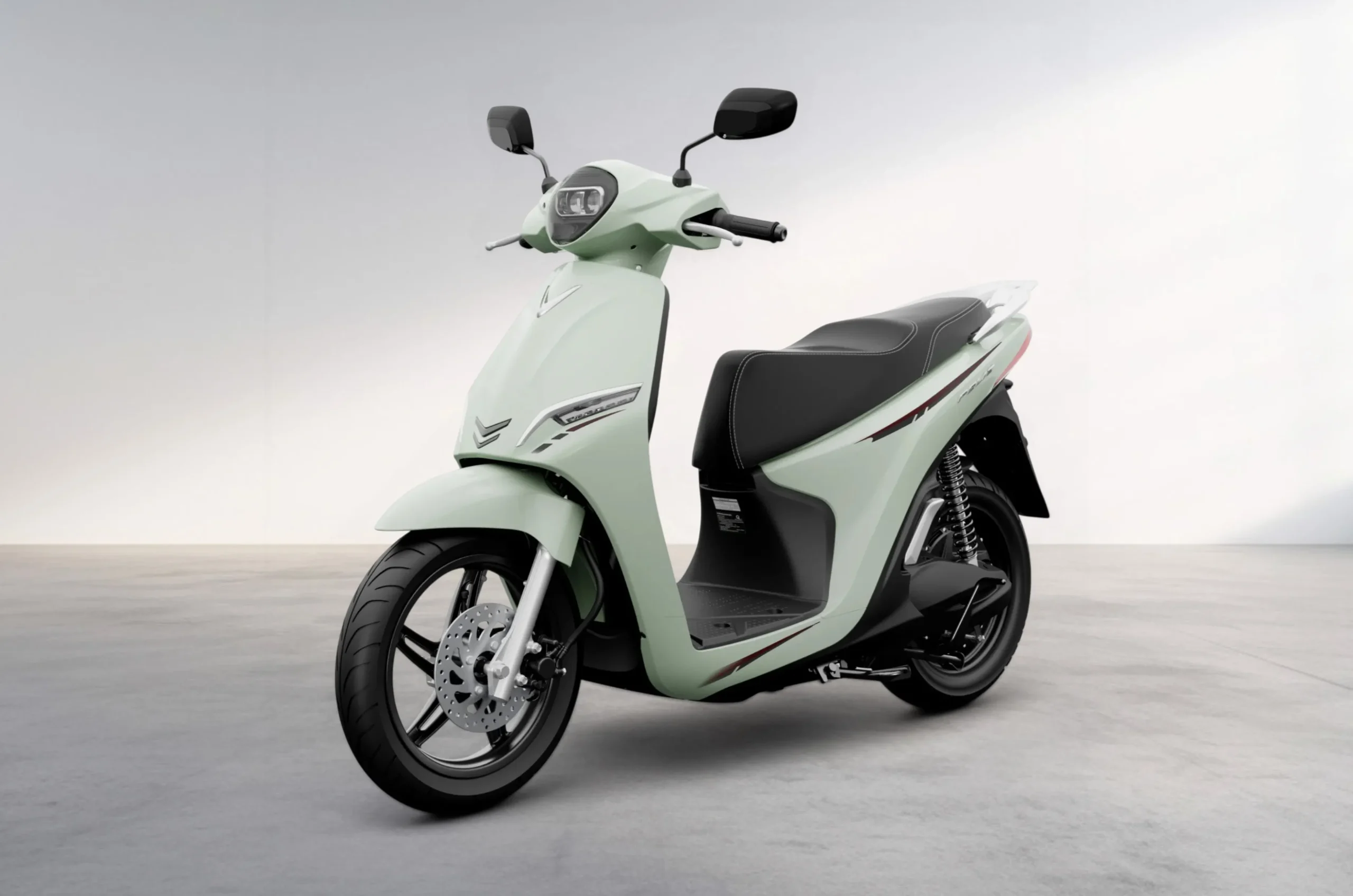 빈패스트, ‘오토바이 천국’ 인도 공략…전기 스쿠터 3종 투입 20260327 090618 67a3c3bc scaled 1