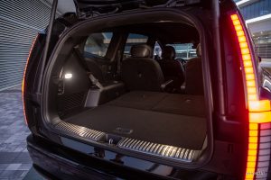 현대차 전기 SUV 정점 찍었다…아이오닉 9 캘리그래피 블랙잉크 등장 30