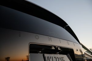 현대차 전기 SUV 정점 찍었다…아이오닉 9 캘리그래피 블랙잉크 등장 23