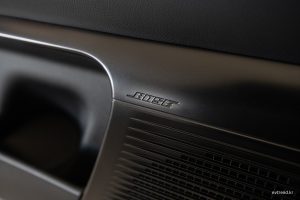 현대차 전기 SUV 정점 찍었다…아이오닉 9 캘리그래피 블랙잉크 등장 36