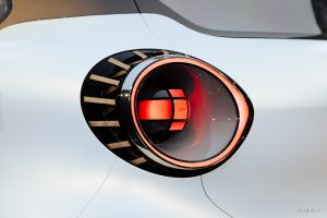 “다시 2인승으로 돌아왔다”…스마트, 콘셉트 #2로 도심차 판 흔든다 Smart Concepthashtag2 Brand Event Beijing Product15 4ef655 28