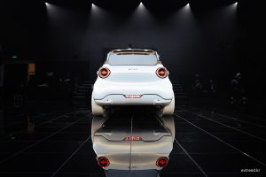 “다시 2인승으로 돌아왔다”…스마트, 콘셉트 #2로 도심차 판 흔든다 Smart Concepthashtag2 Brand Event Beijing Product26 44c648 20