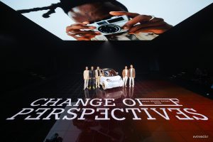 “다시 2인승으로 돌아왔다”…스마트, 콘셉트 #2로 도심차 판 흔든다 Smart Concepthashtag2 Brand Event Beijing Reveal24 4bed80 2