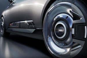 지리, 로봇택시 10만 대 선언…‘운전석 없는 차’ 공개 12