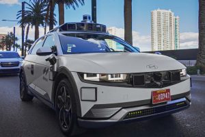 “충전 대기 줄이겠다” 우버, 1억 달러 베팅한 이유 2