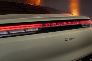 0→100km/h 2.5초… 카이엔 터보 쿠페 일렉트릭, 성능 한계 밀었다 8